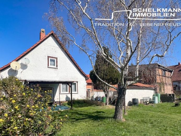 Kleines Einfamilienhaus mit 2 Scheunen auf Traumgrundstück in Erfurt/ Molsdorf – Foto 1