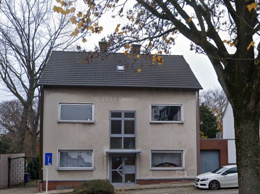 Appartamento di 3 locali (75 m²) completamente ristrutturato con giardino a Essen-Frohnhausen