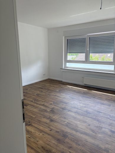 Kernsanierte 3 Zimmerwohnung in Wuppertal Oberbarmen-Nächstebreck – Foto 4