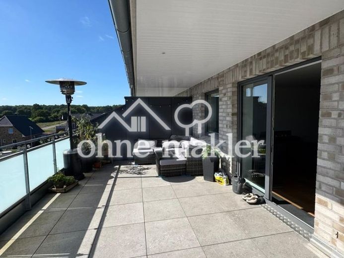 Nuova costruzione+attico con 3 locali a Lütjensee +ampia terrazza sul tetto+posto auto+ascensore+accessibile senza barriere+CU – Foto 1