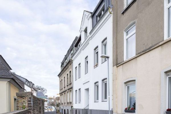Kapitalanleger WERDEN | Essener Ruhrperle | Gepflegtes 5-Parteien Haus in gutem Zustand