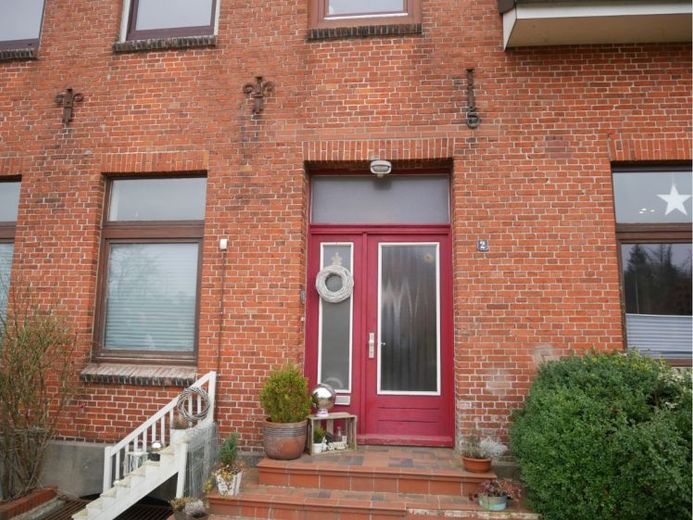 Gepflegtes Mehrfamilienhaus 6 WE & Ausbaureserv. in 25767 Bunsoh zu verkaufen (bis zu 57.000€ Miete) – Foto 1