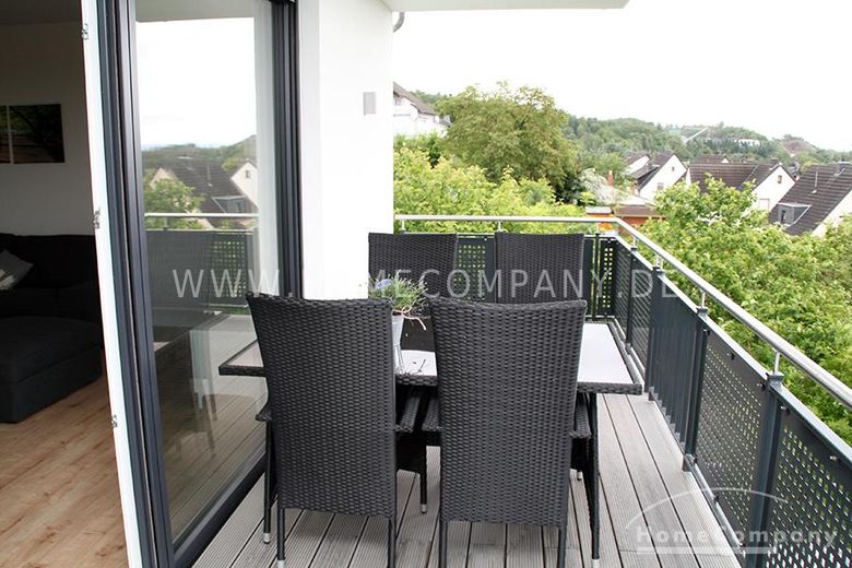 Helle Erdgeschoss-Wohnung „Pellenzblick“ in einem modernen und komfortablen Mehrfamilienhaus in Nickenich bei Andernach! – ae4a2c7b26c087283815dd7e787ebf01d6075f79.jpg
