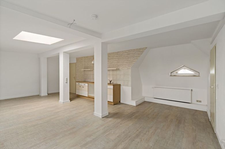 Citywohnung mit Terrasse – Wohnzimmer