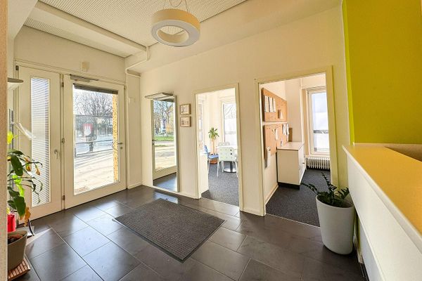 Provisionsfrei! Büro/Praxis sofort nutzbar + Wohnnutzung möglich – Hamburg Barmbek-Süd