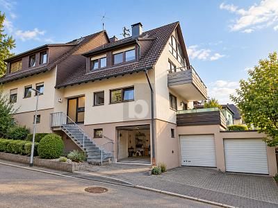 LIVING COMFORT WITH GARDEN & GARAGE – 1790857613_df052dd.jpg
