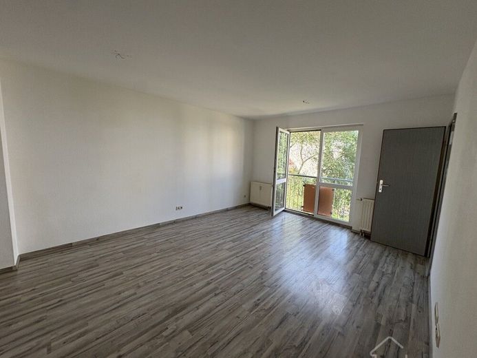 KAPITALANLAGE
2-Zimmer-Eigentumswohnung in Fürth – ETW 44qm Fürth Quer 006