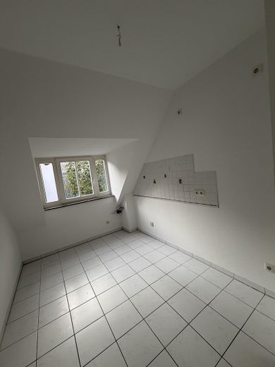 Helle 4-Zimmerwohnung zur Miete in Nymphenburg, München – Küche