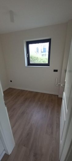 Souterrain Wohnung mit eigenem Eingang – Abstellraum
