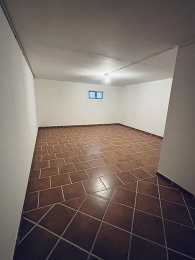 Stilvolles Reiheneckhaus mit Garage Stellplatz und ausgebautem Dachbereich mit Badezimmer – Foto 25