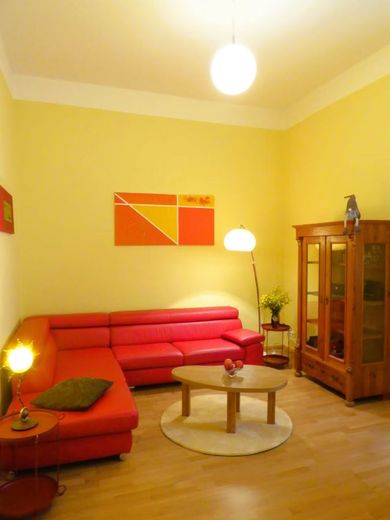2-Zimmer-Altbau-Apartment mit Küche in Kreuzberg – 81abb5f4-3e7e-43de-8790-6f5899904ac7