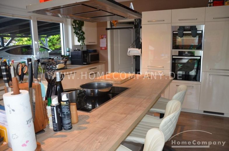Casa molto bella e confortevole con giardino, terreno di circa 800 mq e doppio posto auto coperto – 53c1cc2ab2c0f091b1edee720bcd5aeb1ef021a4.jpg