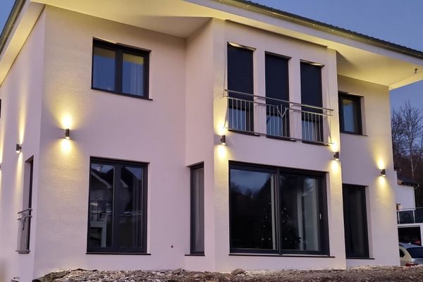 SENZA PROVVIGIONE!!!! Casa unifamiliare esclusiva in una posizione splendida!!!!!