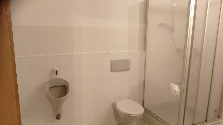 Piękne, jasne mieszkanie o powierzchni 70m² w Reppenstedt koło Lüneburga – Badezimmer