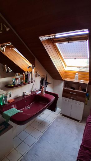 4 Zimmer Dachgeschosswohnung mit 2 Balkone – Foto 10