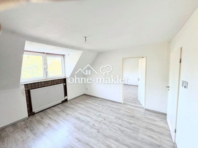 Acogedor apartamento con jardín en una tranquila calle sin salida y cocina – Foto 1