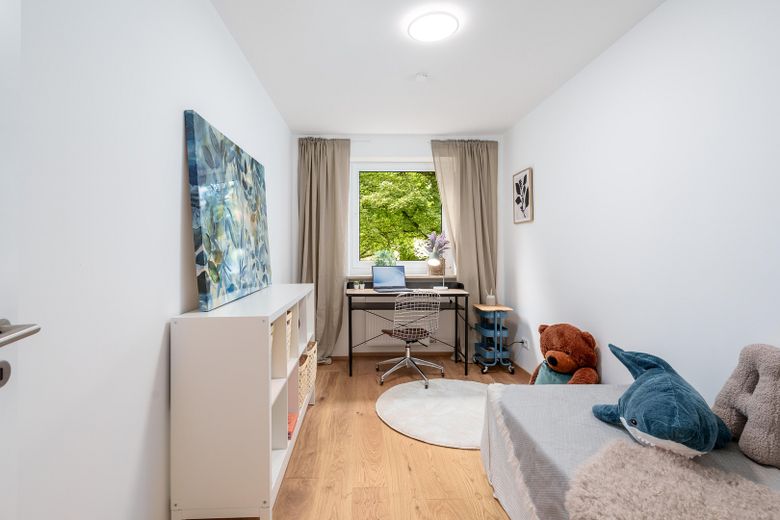 Kinderzimmer / Homeoffice