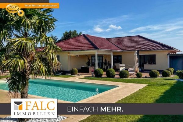 Senza commissioni. Il vostro paradiso privato per le vacanze: bungalow con piscina, impianto fotovoltaico e splendido terreno!