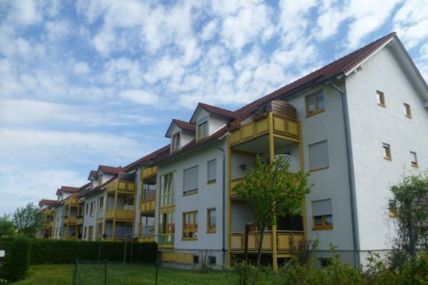 Immediatamente disponibile! Appena ristrutturato e con una splendida vista sul monte Löbauer Berg!