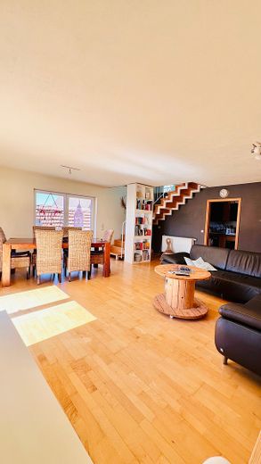 Provisionsfreie Maisonette-Wohnung mit Wohlfühlcharakter in Schwegenheim bei Speyer – Offener Wohn- und Essbereich