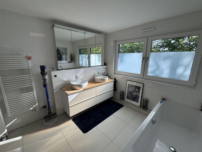 Modernes Reihenmittelhaus (Bj. 2020) mit Garten, Dachterrasse & TG – Foto 17