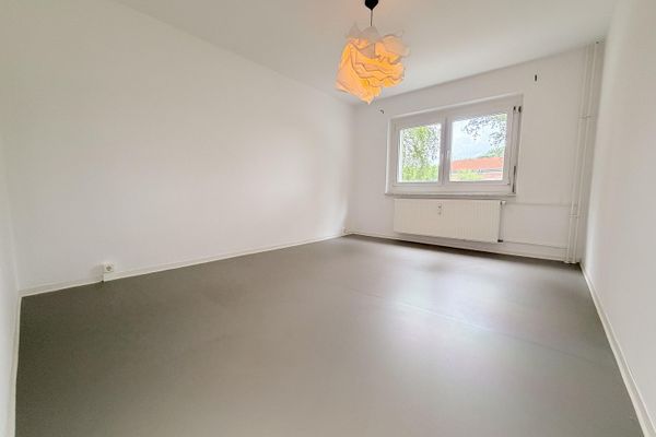 2 Zimmer Hochpaterre-Wohnung im urbanen Lichtenberg