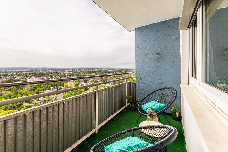 Süd-Balkon mit Weitblick