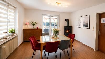 ENTRETENU : DE L’ESPACE POUR Y HABITER OU LE LOUER – 1785494546_755d796.jpg