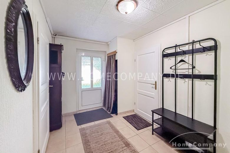 14050 HomeCompany Dresden مفروش/مؤثث شقة جميلة من 3 غرف في فايسن هيرش مع استخدام الحديقة بحد أقصى 3 أشخاص – 5f2e2176e81fffc6dca4d0c4b4ba071e1c16618e.jpg