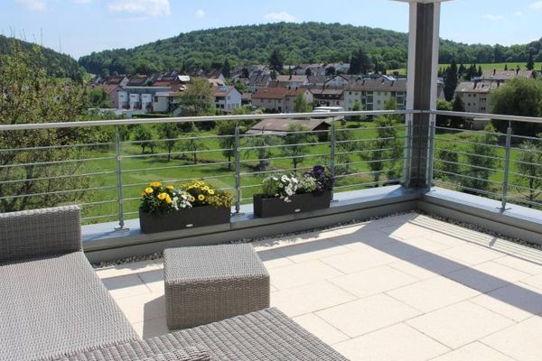 Aidlingen : Spacieux 4,5 pièces avec toit-terrasse