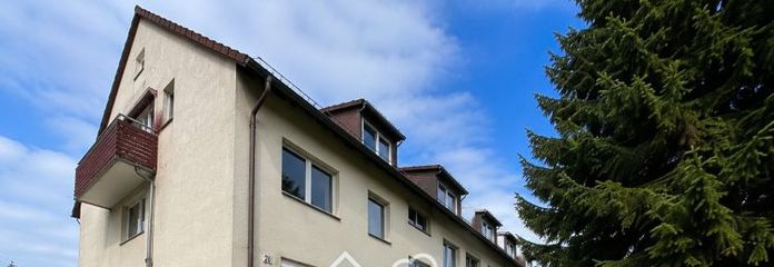 3 Zimmer DG Wohnung ohne Schrägen mit viel Stauraum und Stellplatz