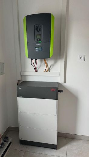 Effizienzhaus 40 Plus - keine Provision - Bezugsfertig - EH40+ – Wechselrichter Kostal und Batt