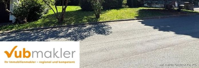 Naturverbundenes Baugrundstück mit Garage in Rehau – Ihr Platz für neue Ideen