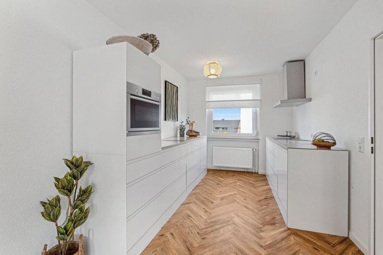 Heller Bungalow mit Südterrasse – Komfortables Wohnen auf einer Ebene - provisionsfrei – offener Küchenbereich