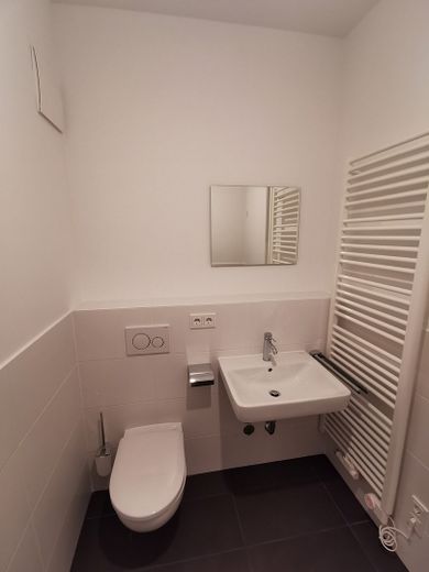 Erstbezug: schöne 21 m² 1-Zimmer-Whg. mit Einbauküche, Balkon u. angrenz. Dachterrasse in Schöneberg – Foto 6