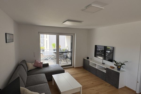 Pregiato appartamento di 3 locali nell’area Glashütte – parquet in rovere, cucina componibile, Smart Home, posto auto interrato