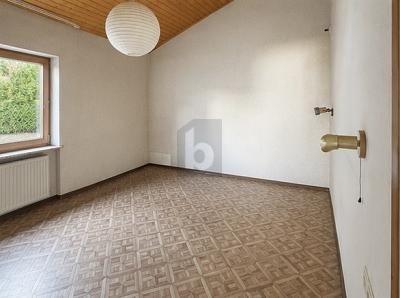 FAMILIENIDYLL MIT AUSBAUPOTENZIAL – 1784389771_61bd5b.jpg