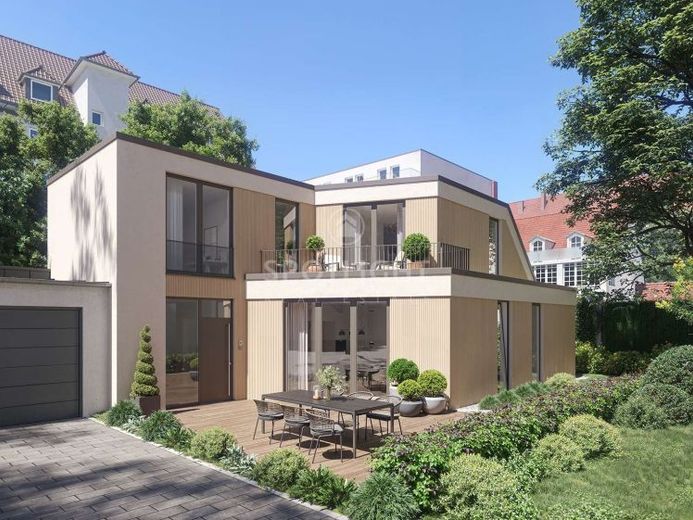 Rarität am Rotkreuzplatz: Ruhiges Grundstück mit Baugenehmigung für eigenes Haus – Foto 1
