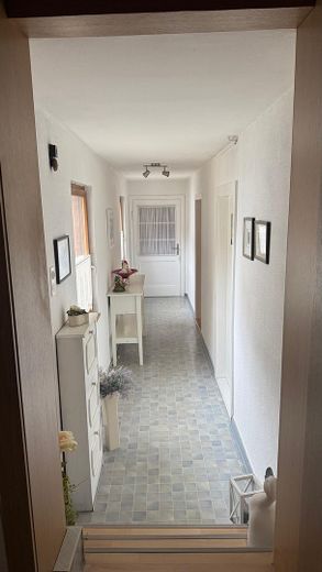 ruim centraal meergezinswoning met winkelruimte – Foto 5