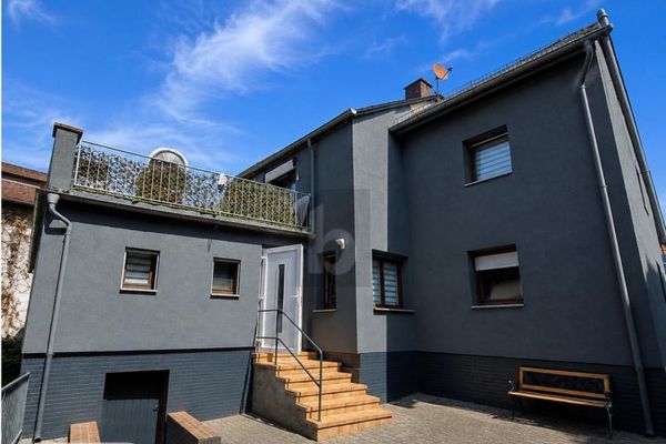 FAMILIENFREUNDLICH, MODERNISIERT IN BESTLAGE