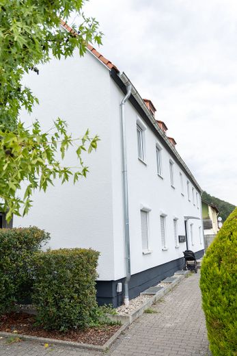 Beautiful 4-room condominium with balcony – approx. 74.81 m² in Laudenbach am Main – Photo 11