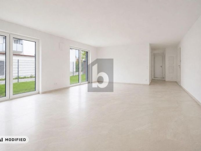 ABITARE IN MODO MODERNO CON GIARDINO – Foto 1