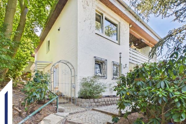 Einfamilienhaus saniert zum Kauf in 24220 Flintbek | Lütt Immobilien Kiel | Provisionsfrei für Kaufende
