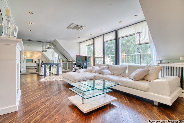 Furnished maisonette with balcony terrace, air conditioning, guest room and optional parking space, in an appealing residential area – b80c6402e2a688c341350857f0ac60f82e4ebc63.jpg