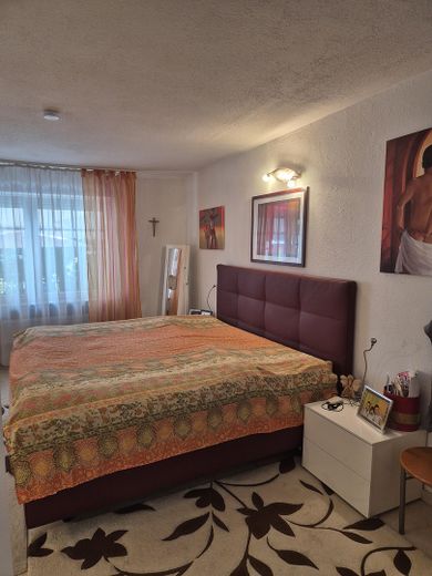 Elternschlafzimmer (EG)