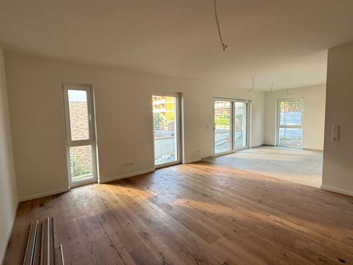 Schönes Wohnen mit Niveau in begehrter Lage - Nahe den Dammaschwiesen und zentral zur Innenstadt! – फोटो 1