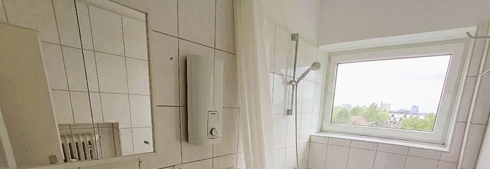 3 Zimmer Wohnung (76m²) in zentraler Lage - mit Balkon, Aufzug, Keller und Waschküche