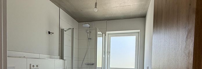 Beispiel - Bad mit Regendusche