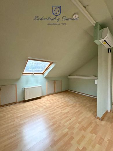 "Haus im Haus" 5-ZKB Wohnung + Stellplatz in Top-Lage nahe der Uni – Ansicht DG
