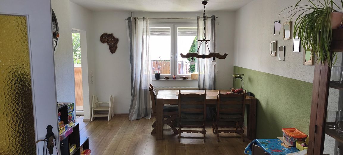 Casa a schiera centrale a Nordstemmen/ Heyersum - Senza provvigione – Essbereich